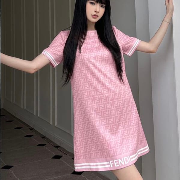 おすすめフェンディ オールオーバーロゴTシャツ コピー2色 feq85988